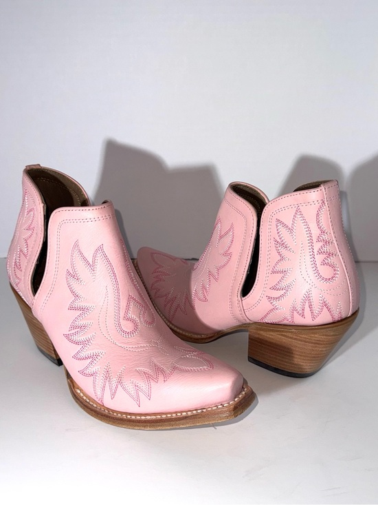 Ariat Shoes - Ariat Dixon Pink Western Boots
